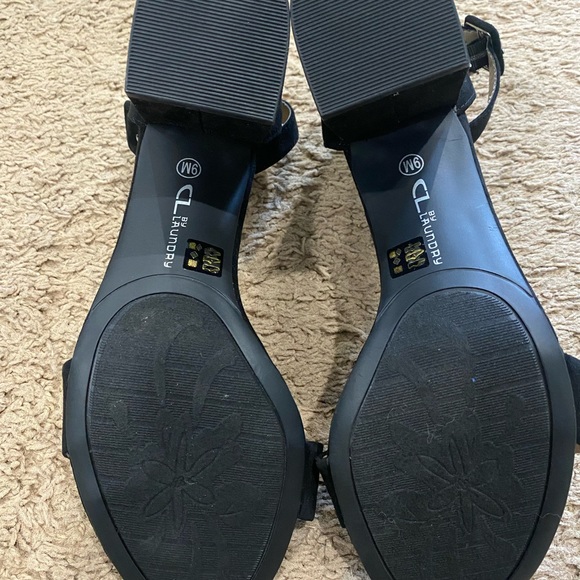 Summer Sandal - Picture 3 of 4